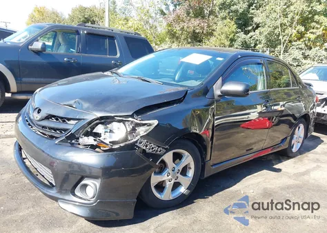 2013 Toyota Corolla S z USA, uszkodzony, nr VIN 5YFBU4EEXDP147897